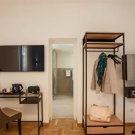 Hotel Essence Collection Rome