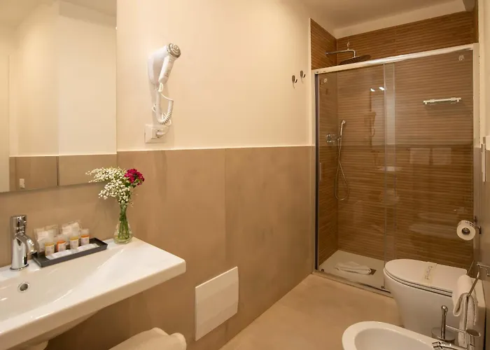 Essence Collection Hotel *