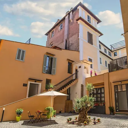 Hotel Essence Collection