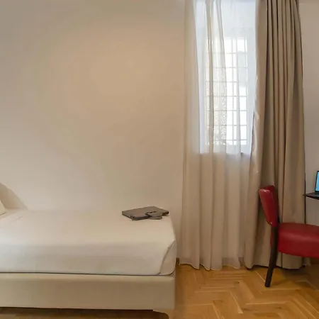 Essence Collection ローマ